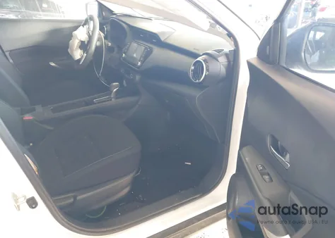 2022 Nissan Kicks Sv Xtronic Cvt из США, поврежденный, VIN 3N1CP5CV8NL478919